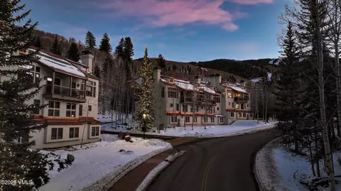 17 Meadow Ct #E-2, Beaver Creek, CO 81620