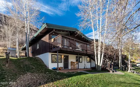 2079 Chamonix Ln #5, Vail, CO 81657