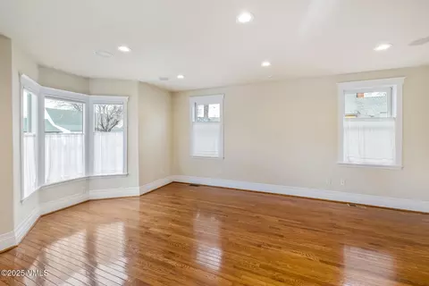 Living - 236 Capitol St, Eagle, CO 81631 photo 5 of 10