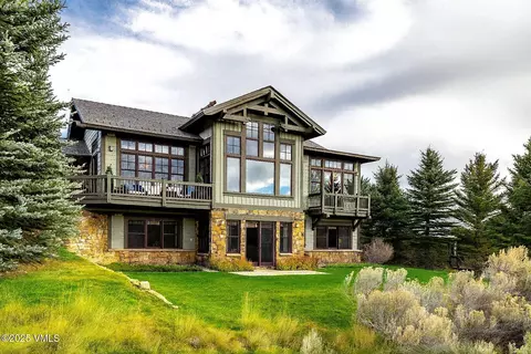 Exterior - 33 Legends Ct, Edwards, CO 81632 photo 5 of 13