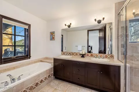 Bath - 1223 Red Draw, Edwards, CO 81632 photo 3 of 6