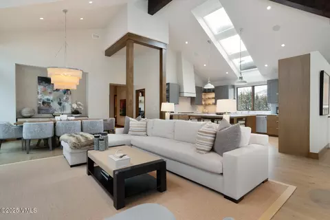 1454 Greenhill Ct #E, Vail, CO 81657