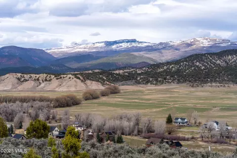 989 E Haystacker Dr, Eagle, CO 81631