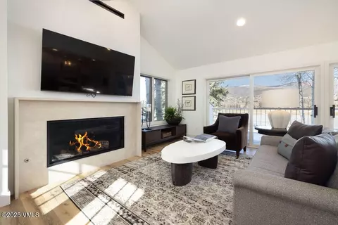 203 Arrowhead Dr W, Edwards, CO 81632