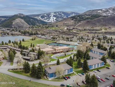 851 W Beaver Creek Blvd #B-15, Avon, CO 81620