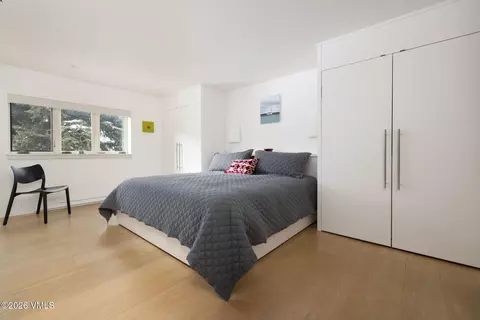 Bedroom - 103 Willow Pl #301, Vail, CO 81657 photo 1 of 2