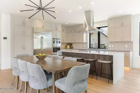 Dining - 563 Mount Hope Cir, Eagle, CO 81631 photo 1 of 3