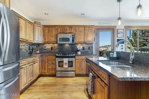Kitchen - 25 Sunset Ct, Eagle, CO 81631 photo 1 of 2