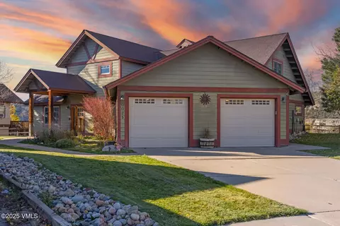 25 Sunset Ct, Eagle, CO 81631