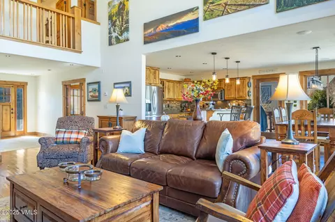 Living - 25 Sunset Ct, Eagle, CO 81631 photo 2 of 5