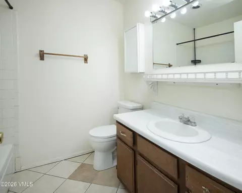 Bath - 85 Chambers Ave #5, Eagle, CO 81631 photo 2 of 6
