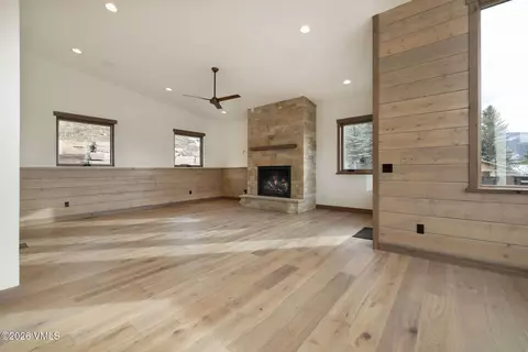 Living - 91 Rowel Dr, Edwards, CO 81632 photo 3 of 3