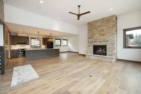 Living - 89 Rowel Dr, Edwards, CO 81632 photo 4 of 4