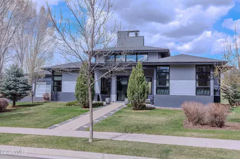 Exterior - 277 Lime Park Dr, Eagle, CO 81631 photo 4 of 7