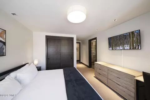 Bedroom - 430 S Frontage Rd #RU-206, Vail, CO 81657 photo 4 of 6