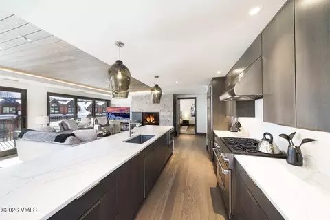 Kitchen - 430 S Frontage Rd #RU-206, Vail, CO 81657 photo 4 of 5