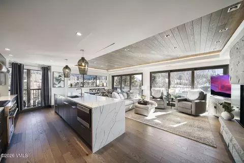 430 S Frontage Rd #RU-206, Vail, CO 81657