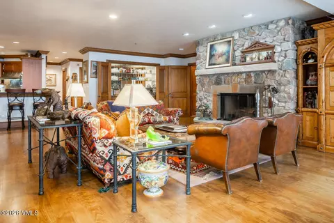 62 Highlands Ln #302, Beaver Creek, CO 81620