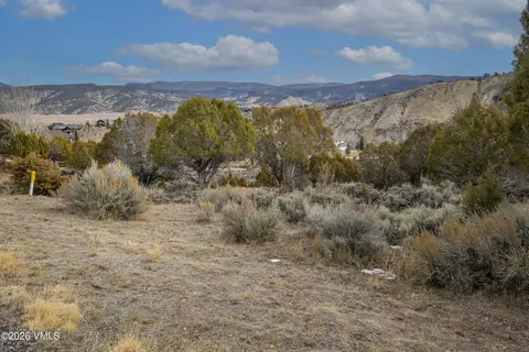 1037 Hernage Creek Rd, Eagle, CO 81631 photo 2