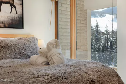 Bedroom - 292 E Meadow Drive Dr #558, Vail, CO 81657 photo 2 of 7