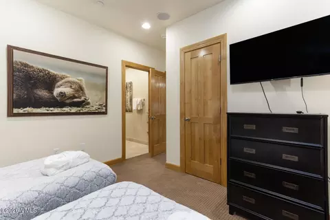 Bedroom - 292 E Meadow Drive Dr #558, Vail, CO 81657 photo 7 of 7