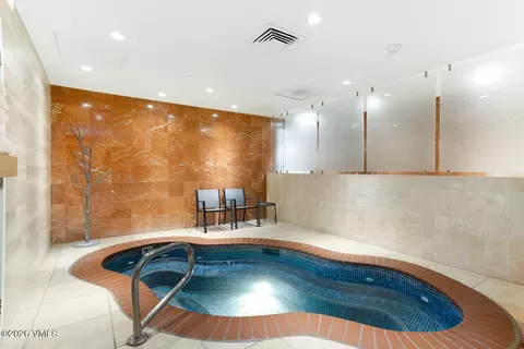 Exterior - 292 E Meadow Drive Dr #558, Vail, CO 81657 photo 1 of 2
