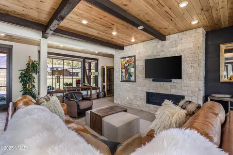 Living - 140 Hunters View Ln, Eagle, CO 81631 photo 3 of 3