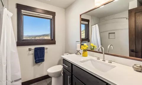 Bath - 140 Hunters View Ln, Eagle, CO 81631 photo 3 of 3