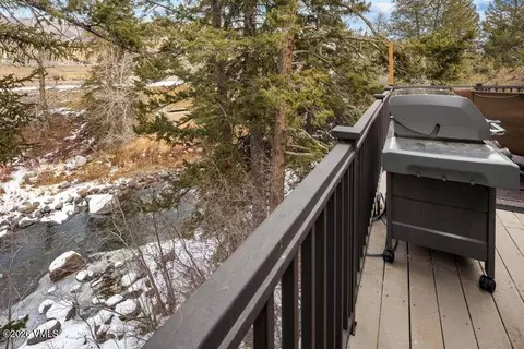 57 E Riverside Rd, Beaver Creek, CO 81620