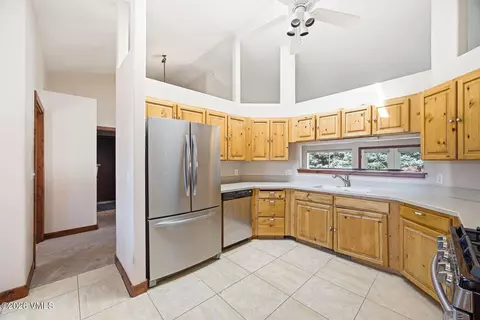 Kitchen - 5 Condor Dr, Eagle, CO 81631 photo 1 of 4
