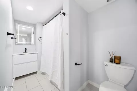Bath - 5 Condor Dr, Eagle, CO 81631 photo 1 of 5