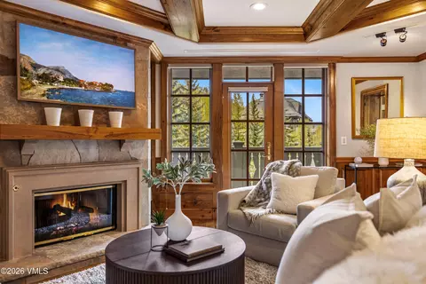 17 Chateau Ln #309, Beaver Creek, CO 81620