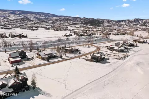 111 Thresher Ct, Eagle, CO 81631 photo 2