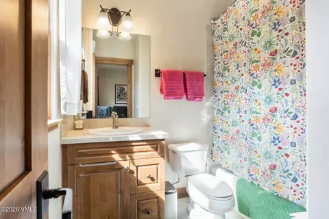 Bath - 165 Palmer Loop, Eagle, CO 81631 photo 1 of 6
