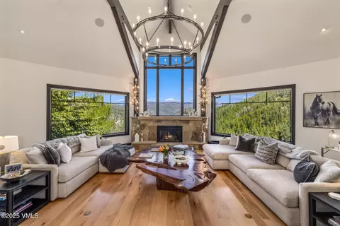 Living - 1122 Red Draw, Edwards, CO 81632 photo 4 of 11