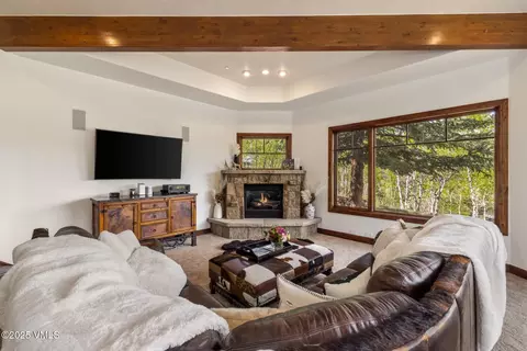 Living - 1122 Red Draw, Edwards, CO 81632 photo 10 of 11