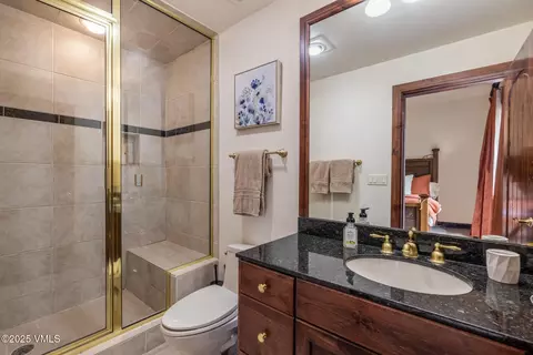 Bath - 1122 Red Draw, Edwards, CO 81632 photo 5 of 6