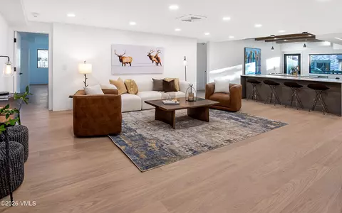 100 W Beaver Creek Blvd #236, Avon, CO 81620