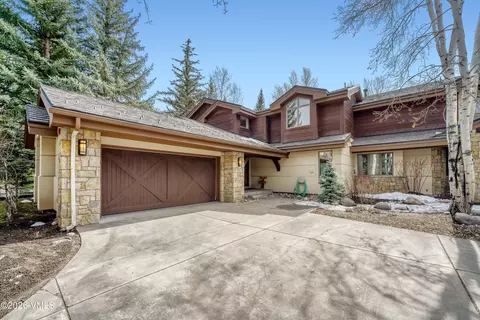 Exterior - 229 Riverbend Dr #E, Edwards, CO 81632 photo 3 of 8