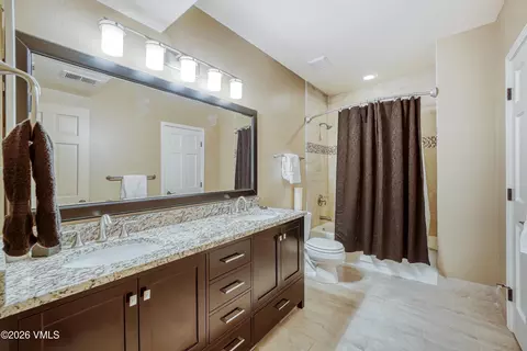 Bath - 229 Riverbend Dr #E, Edwards, CO 81632 photo 6 of 6
