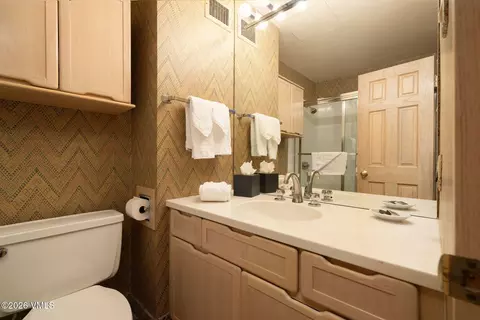 Bath - 200 Vail Rd #799, Vail, CO 81657 photo 1 of 2