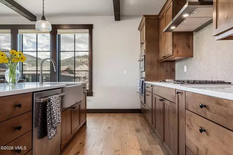 Kitchen - 481 Hunters View Ln, Eagle, CO 81631 photo 2 of 3
