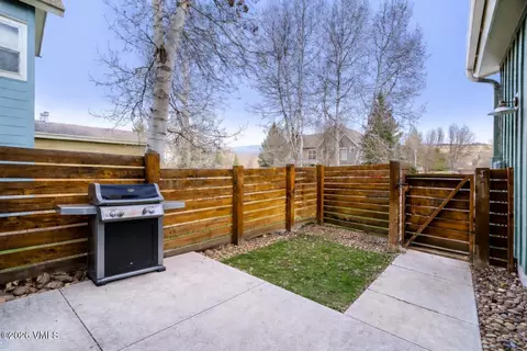 Exterior - 835 Sylvan Lake Rd, Eagle, CO 81631 photo 3 of 5
