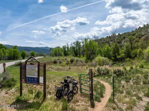 2538 Eagle Ranch Rd, Eagle, CO 81631 photo 8