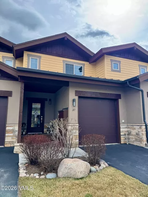 37 Lynx Cir, Gypsum, CO 81637