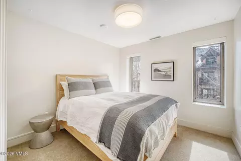 Bedroom - 430 S Frontage Rd E #RU-H, Vail, CO 81657 photo 2 of 5