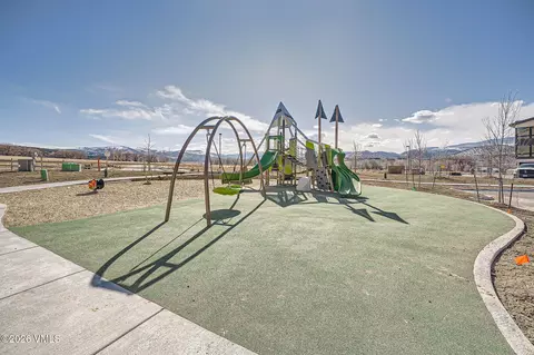 Other - 91 Mount Hope Cir #B303, Eagle, CO 81631 photo 4 of 5