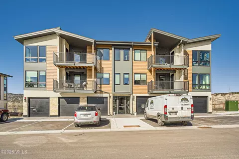 Exterior - 91 Mount Hope Cir #B303, Eagle, CO 81631 photo 2 of 2