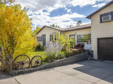 197 Park St, Gypsum, CO 81637