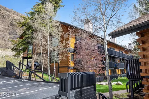 Exterior - 2958 S Frontage Rd W #C3, Vail, CO 81657 photo 2 of 5